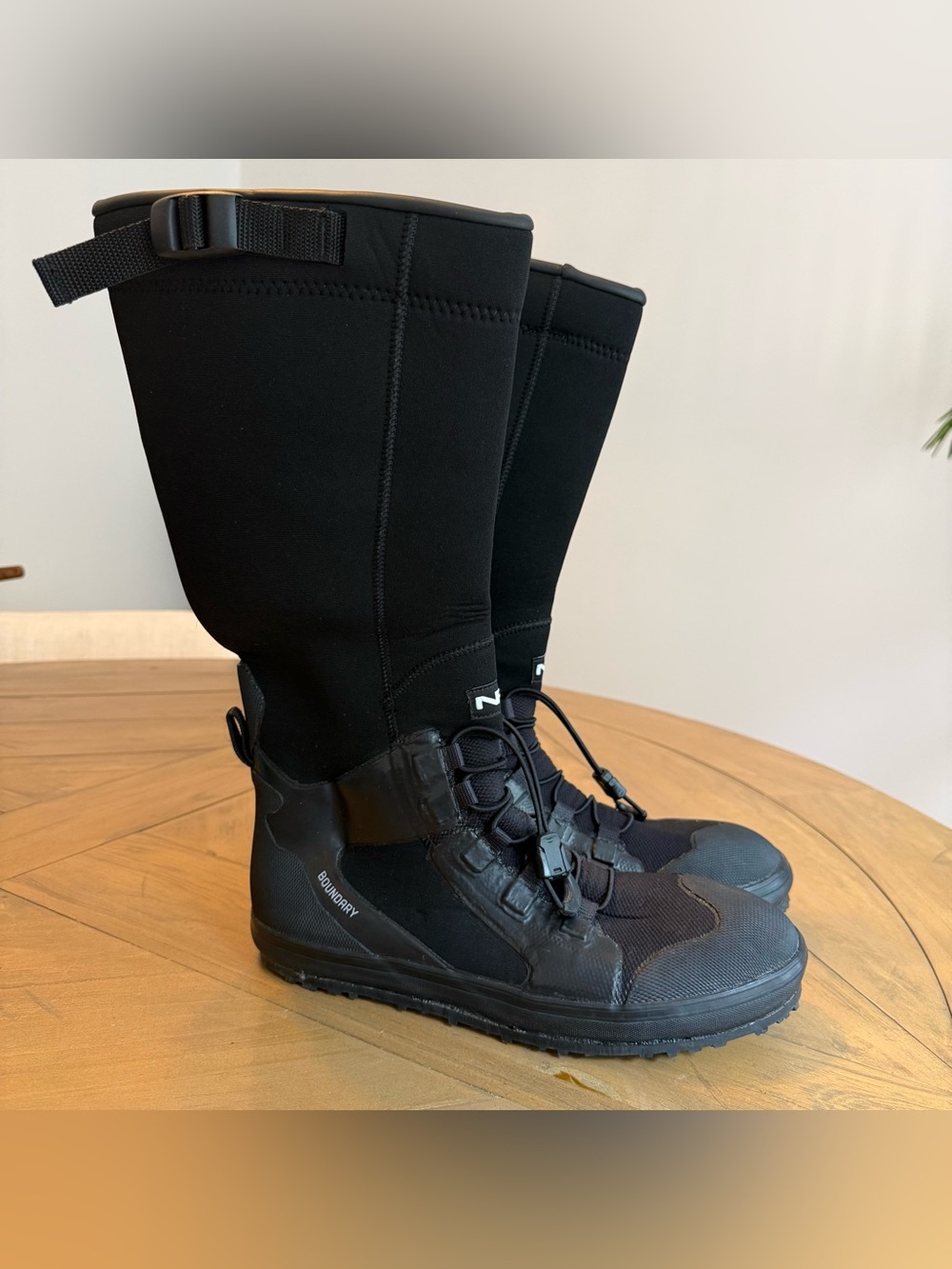 NRS Boundary Tall Black Neoprene Lace-Up Water Boots Mens Size 12 River Shoes